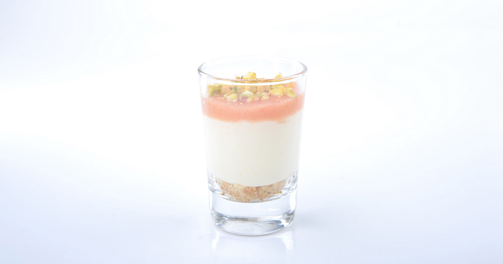 Verrine cheese cake citron sablé coulis de goyave